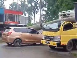 Menjuntai Makan Korban kejadian menyebar luas di media sosial,