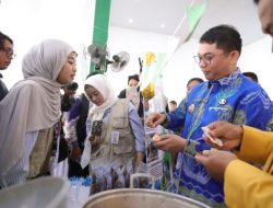 Bupati Tanah Bumbu Resmi Tutup KKN Tematik FPIK ULM 2025, Mahasiswa Tinggalkan Karya Nyata