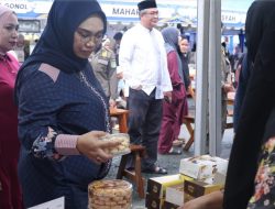 Andi Irmayani Borong Jajanan Bajual Wadai 2026